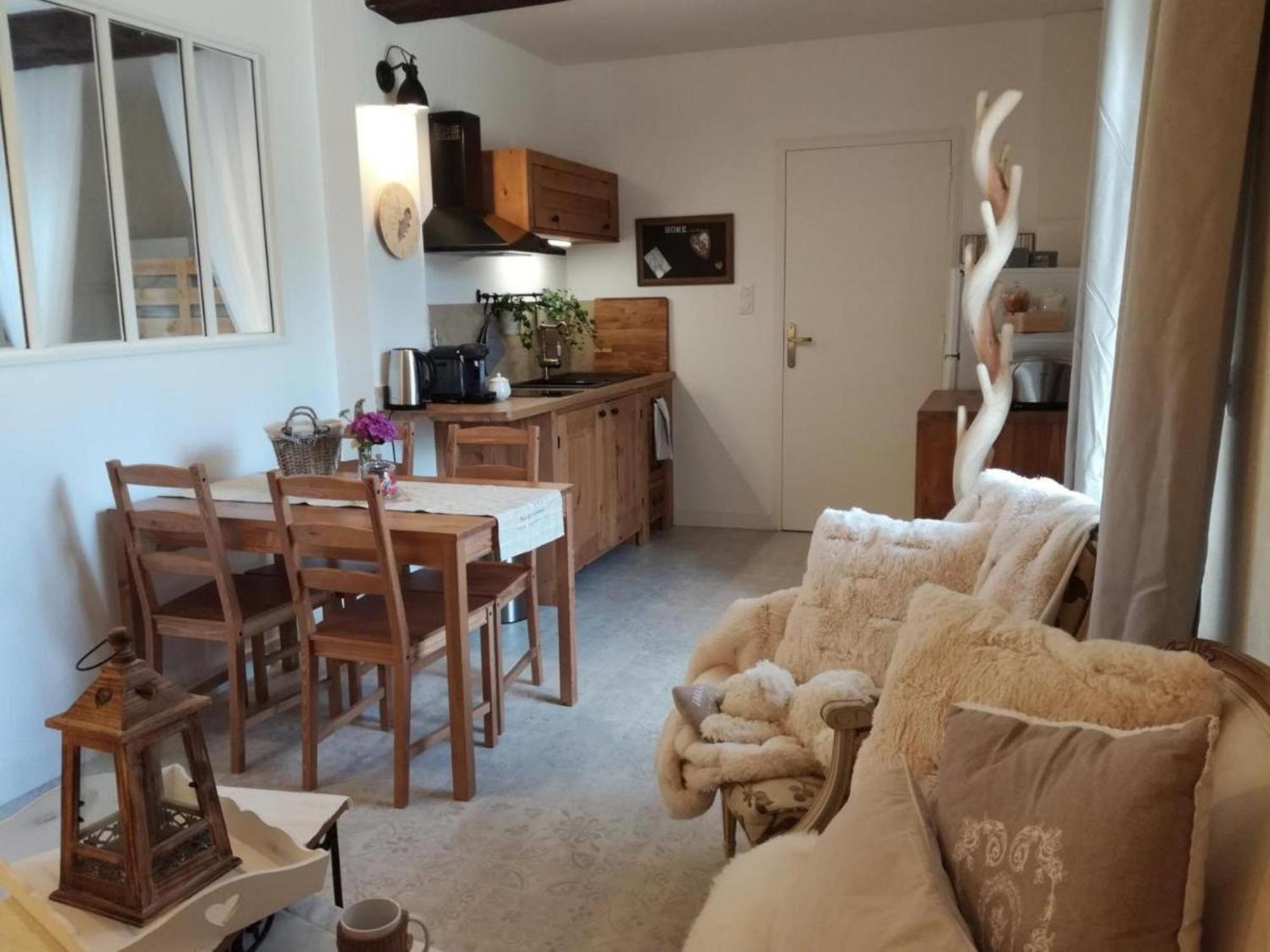Manoir De La Guignardiere - Charme Et Douceur Chavagne Exteriér fotografie